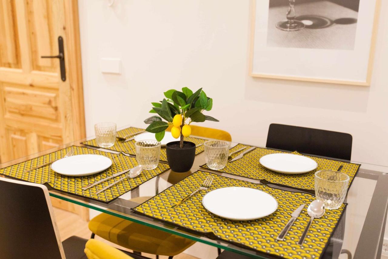 Isg Apartments Cedaceros 12 Sevilla Eksteriør billede