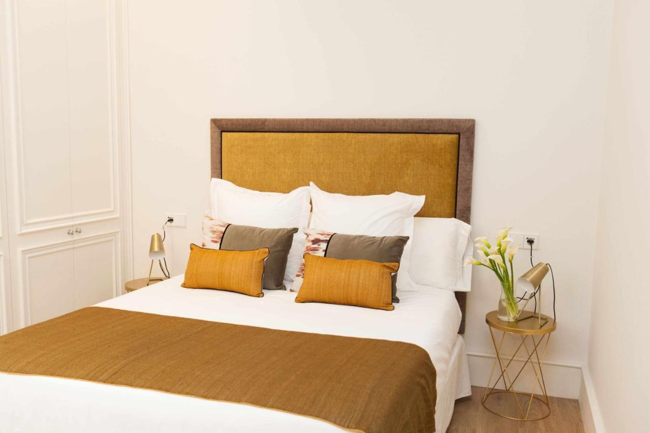 Isg Apartments Cedaceros 12 Sevilla Eksteriør billede
