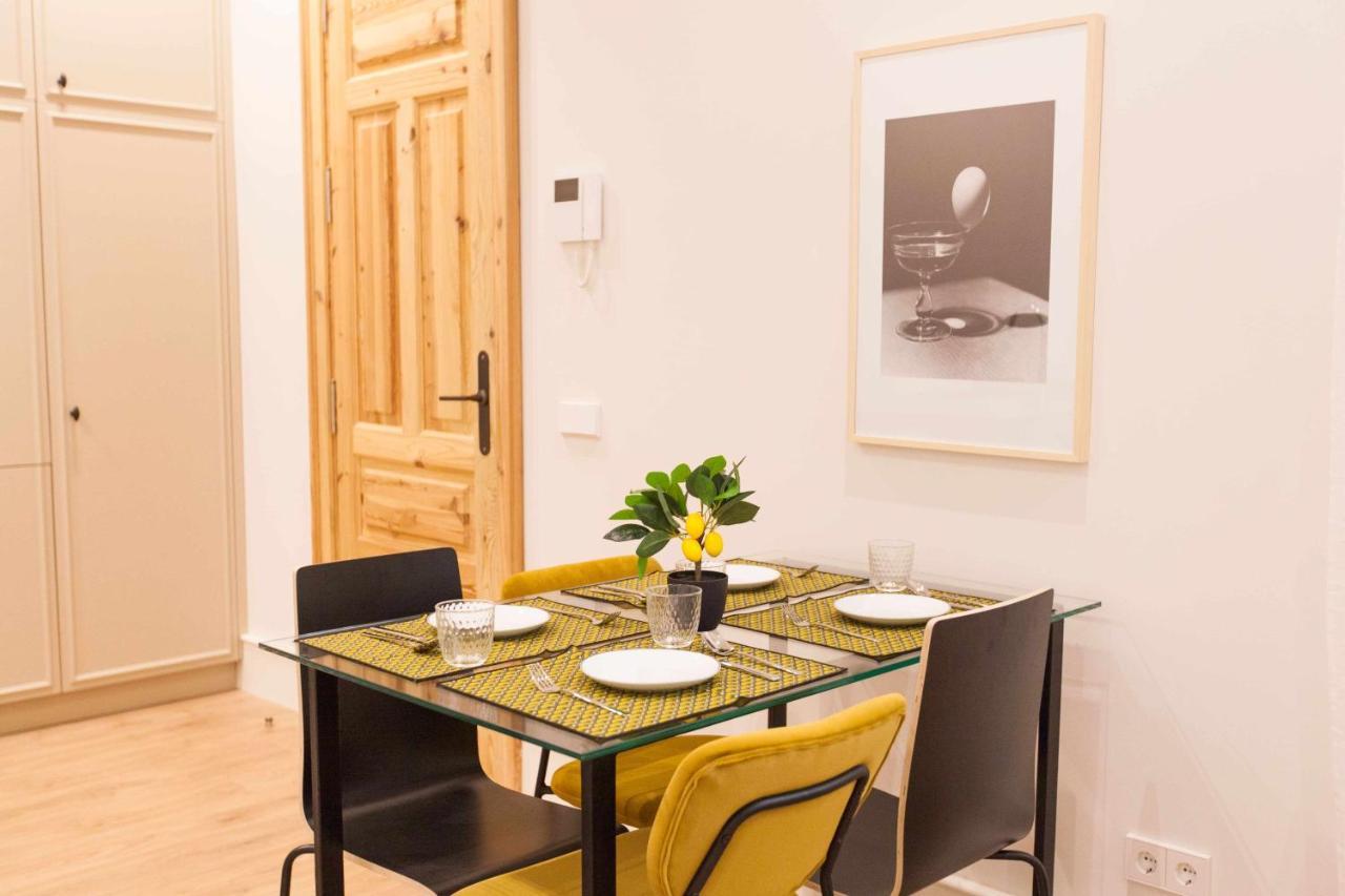 Isg Apartments Cedaceros 12 Sevilla Eksteriør billede