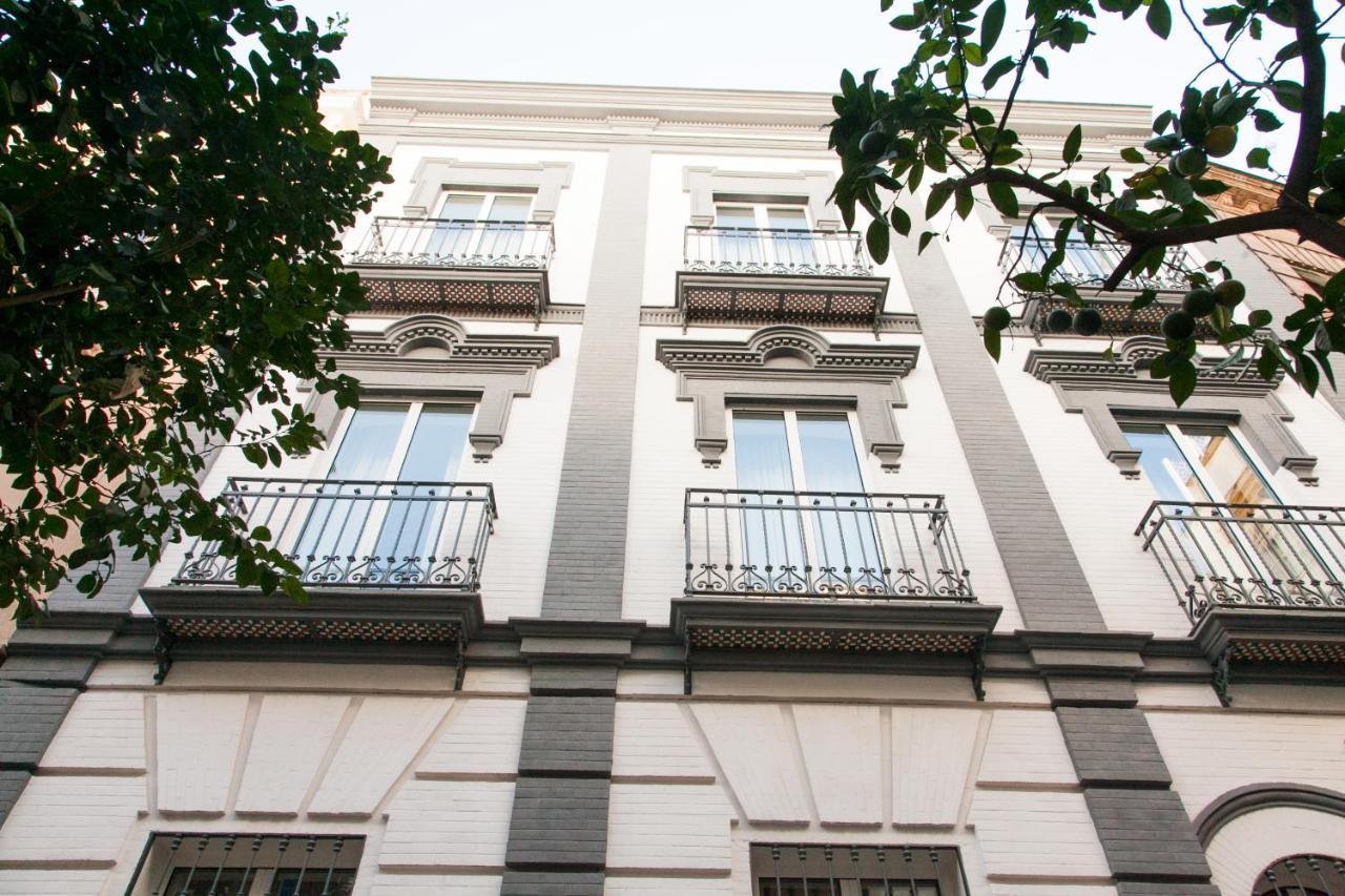 Isg Apartments Cedaceros 12 Sevilla Eksteriør billede