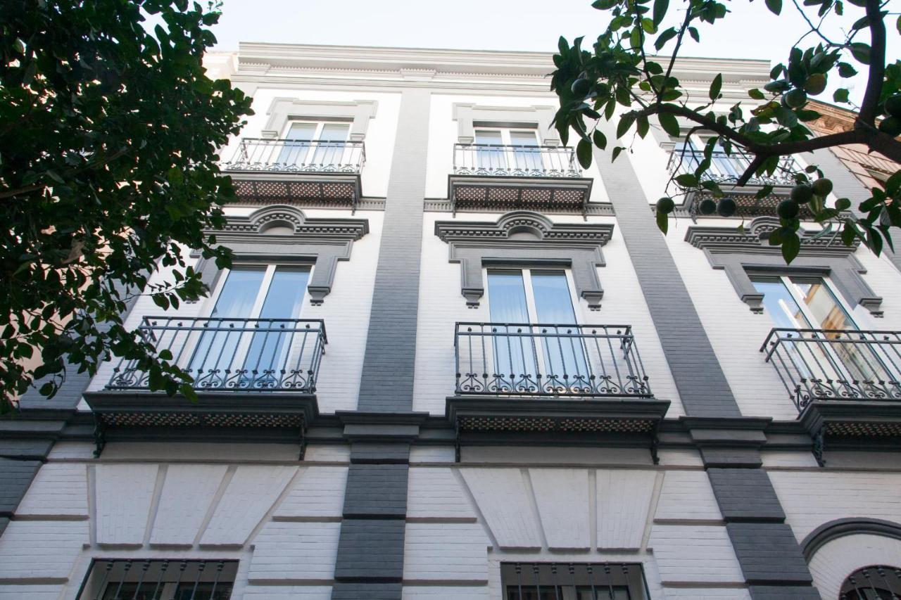 Isg Apartments Cedaceros 12 Sevilla Eksteriør billede